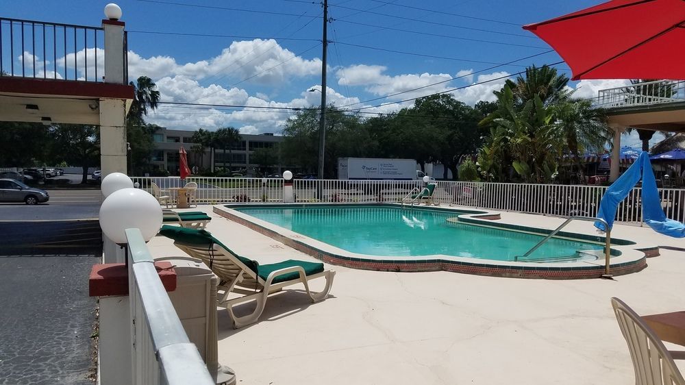 Clearwater Inn Safety Harbor Exterior foto